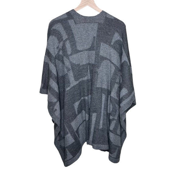 LAUREN RALPH LAURE Abstract Wool-blend Logo Sweater Cape - Picture 3 of 8